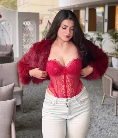 Mumbai Call Girl Divya 26 Years